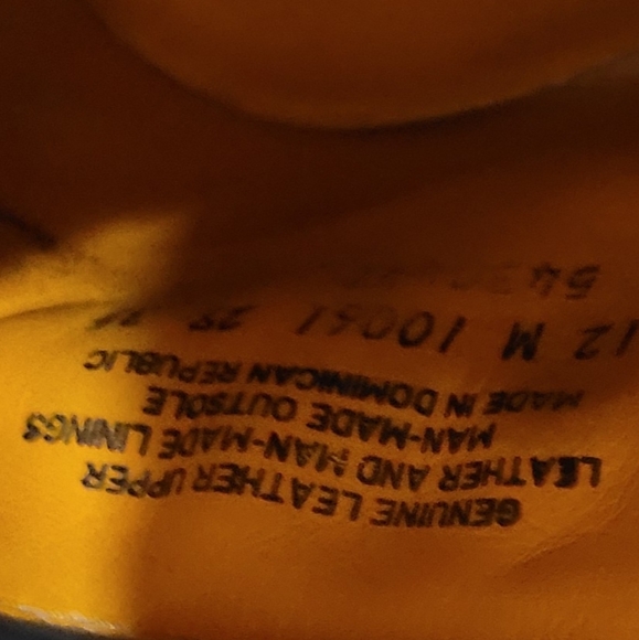 Size 12 Timberland worn TWICE 20$ off - Picture 3 of 3